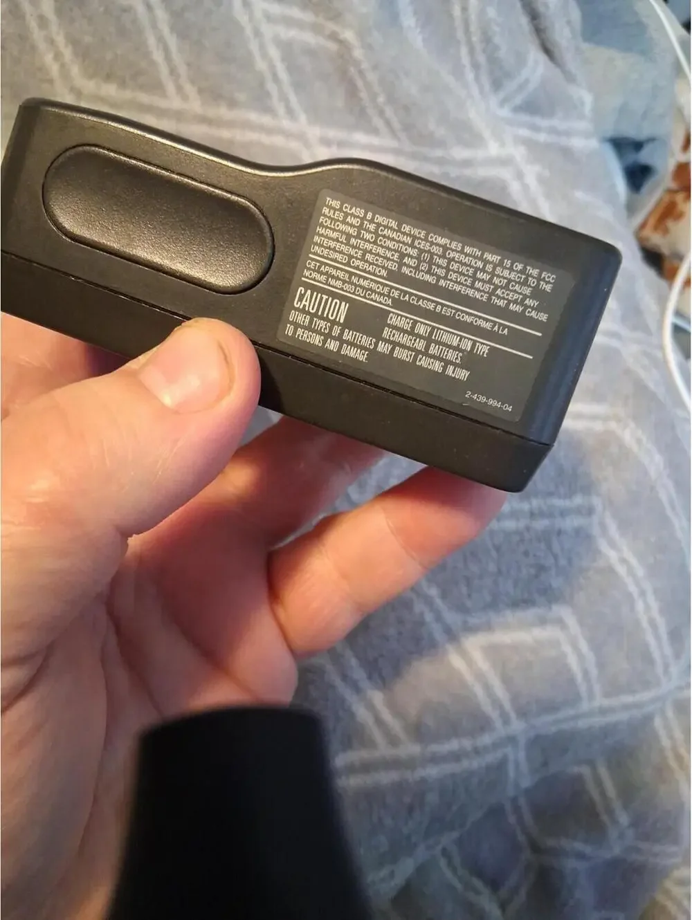 Sony F330 Battery And Charger Back Need Wire